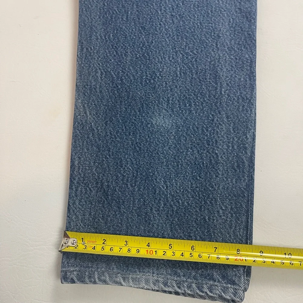 Levi’s 550 Relaxed Straight Jeans – Medium Wash Vintage Fit | 32x30 - Picture 8 of 10